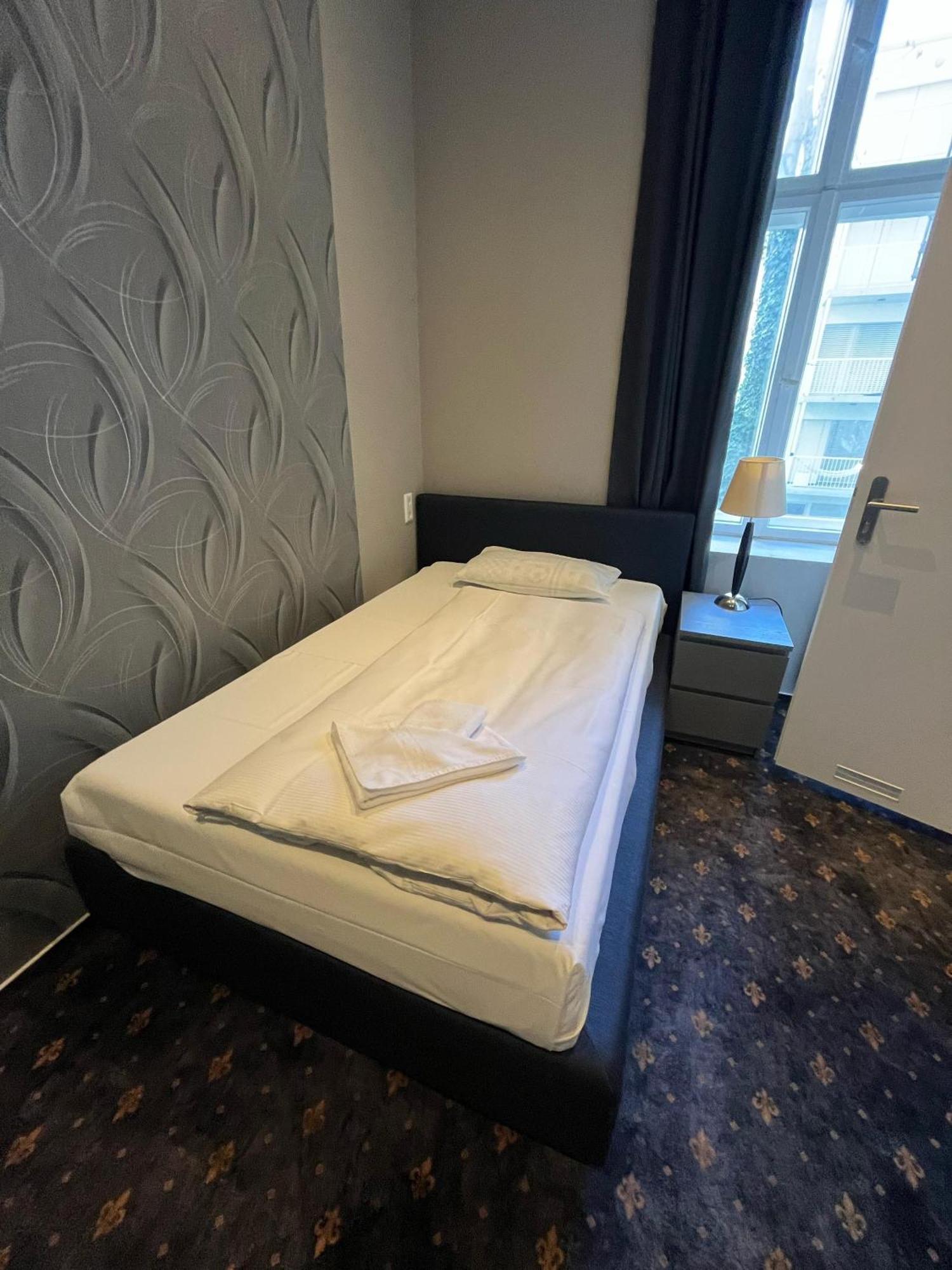 Hotel Gasteiner Hof Berlin Dış mekan fotoğraf